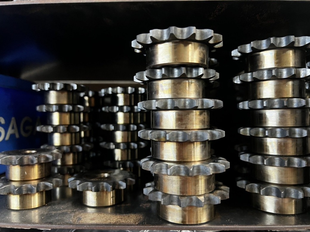 รับกลึงงานมู่เลย์ กลึงลูกล้อรอก